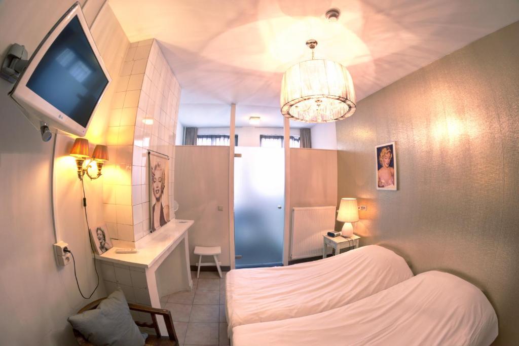 Hotel Urban Dreams Антверпен Номер фото